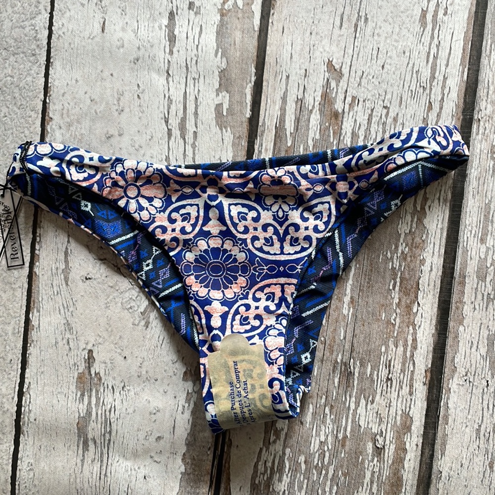 Gypsy 05 Sand Reversible Bikini - Sz XS - Picture 7 of 11